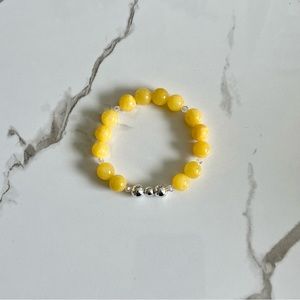 HANDCRAFTED Yellow Mountain Jade with Silver Accents Bracelet